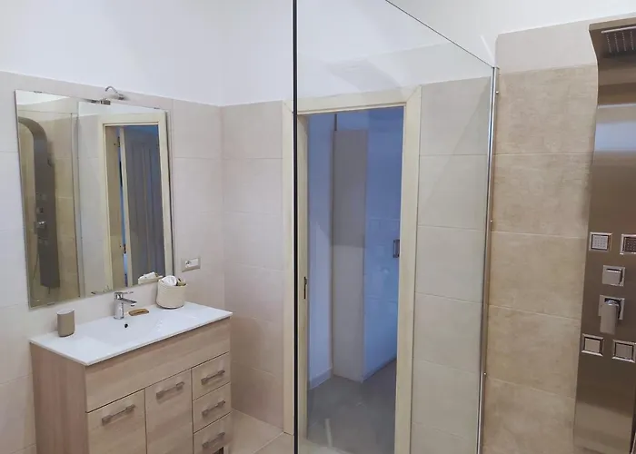 Deluxe Romantic * San Menaio